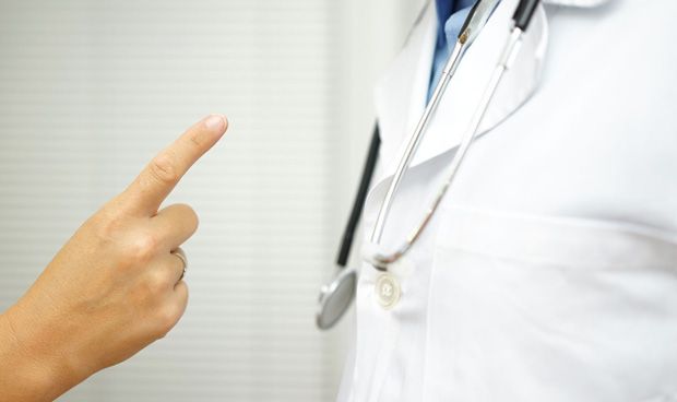 La UPNA y Enfermería crean un protocolo para evitar agresiones a sanitarios