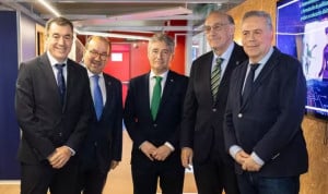 La Xunta ratifica el preacuerdo para descentralizar Medicina en Galicia