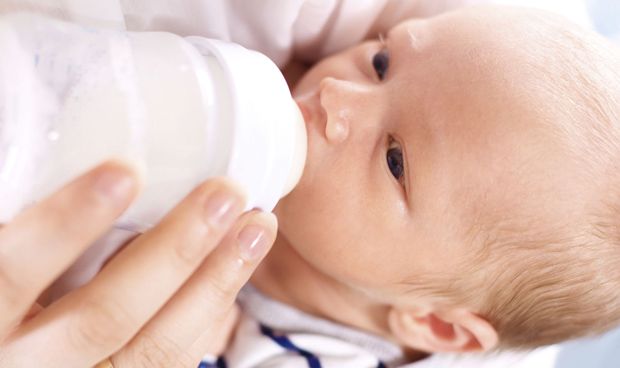 Retirada total de los productos de leche infantil contaminada de Lactalis