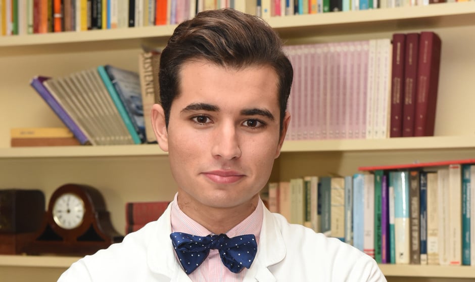 Ánxelo es médico y director de orquesta, e hizo las dos carreras a la vez en seis años. 