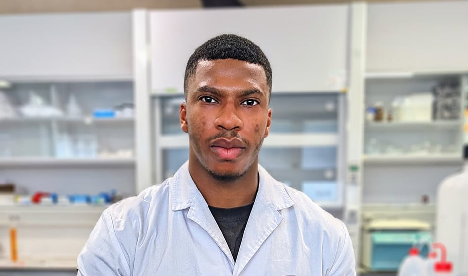 Estudiante de Farmacia y Míster Albacete