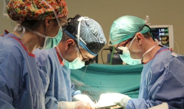 Solo 5 procesos quirúrgicos consiguen reducir su lista de espera en un año
