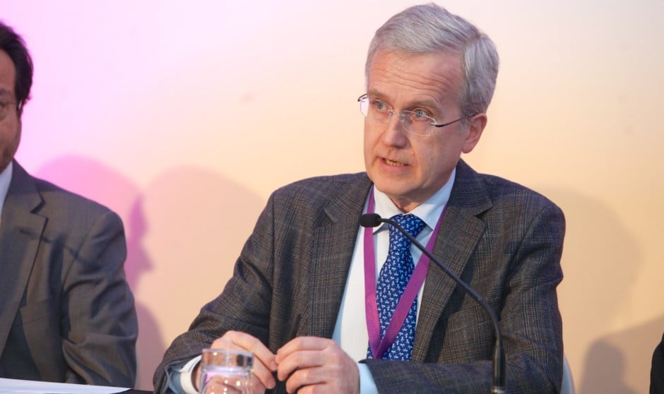 Las alegaciones contra la ley del tabaco, en la cocina de Separ