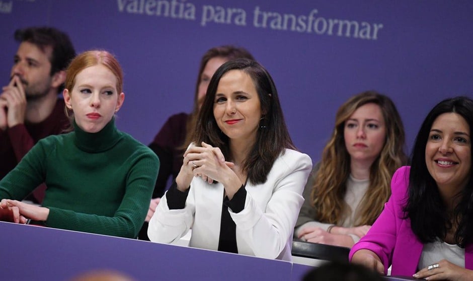 La secretaria general de Podemos, Ione Belarra, en un acto con la dirección del partido. 