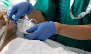Las competencias enfermeras en anestesia se mantienen por decisión cautelar