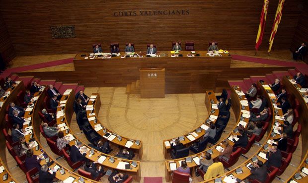 Las Cortes Valencianas instan al Gobierno a regular el cannabis terapéutico