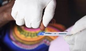 Test de detección rápida de VIH, opción disponible en las farmacias de ocho comunidades autónomas.