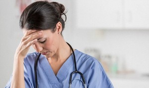 Las miserias de una enfermera explotada conmocionan a internet