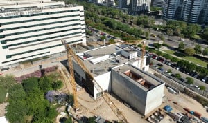 El centro de protonterapia de la Comunidad Valenciana encara la última fase tras 17 meses de complejas obras de alta precisión