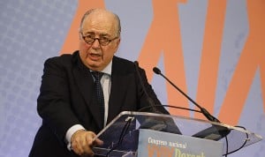 Ricardo De Lorenzo, presidente de De Lorenzo Abogados, afirma que las OPE de estabilización en el SNS "no garantizan" el mandato de Europa.