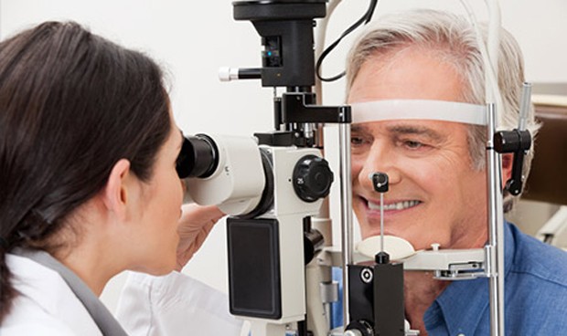 Las proteínas del ojo sirven para detectar de forma precoz el alzhéimer