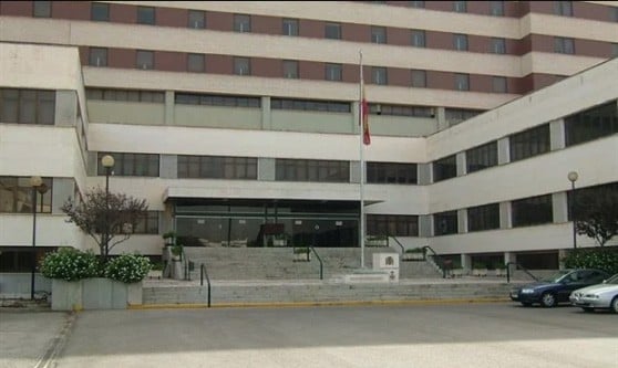 Las referencias religiosas apuntan al 'bautismo' de un nuevo hospital