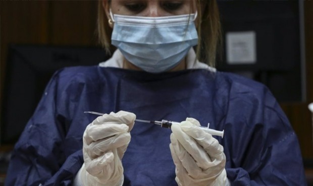 Las rentas altas, más "propensas" a rechazar la vacuna contra el Covid