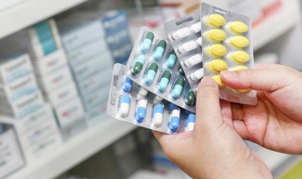 Las ventas de productos farmacéuticos caen un 4,2% tras el ‘boom’ del covid
