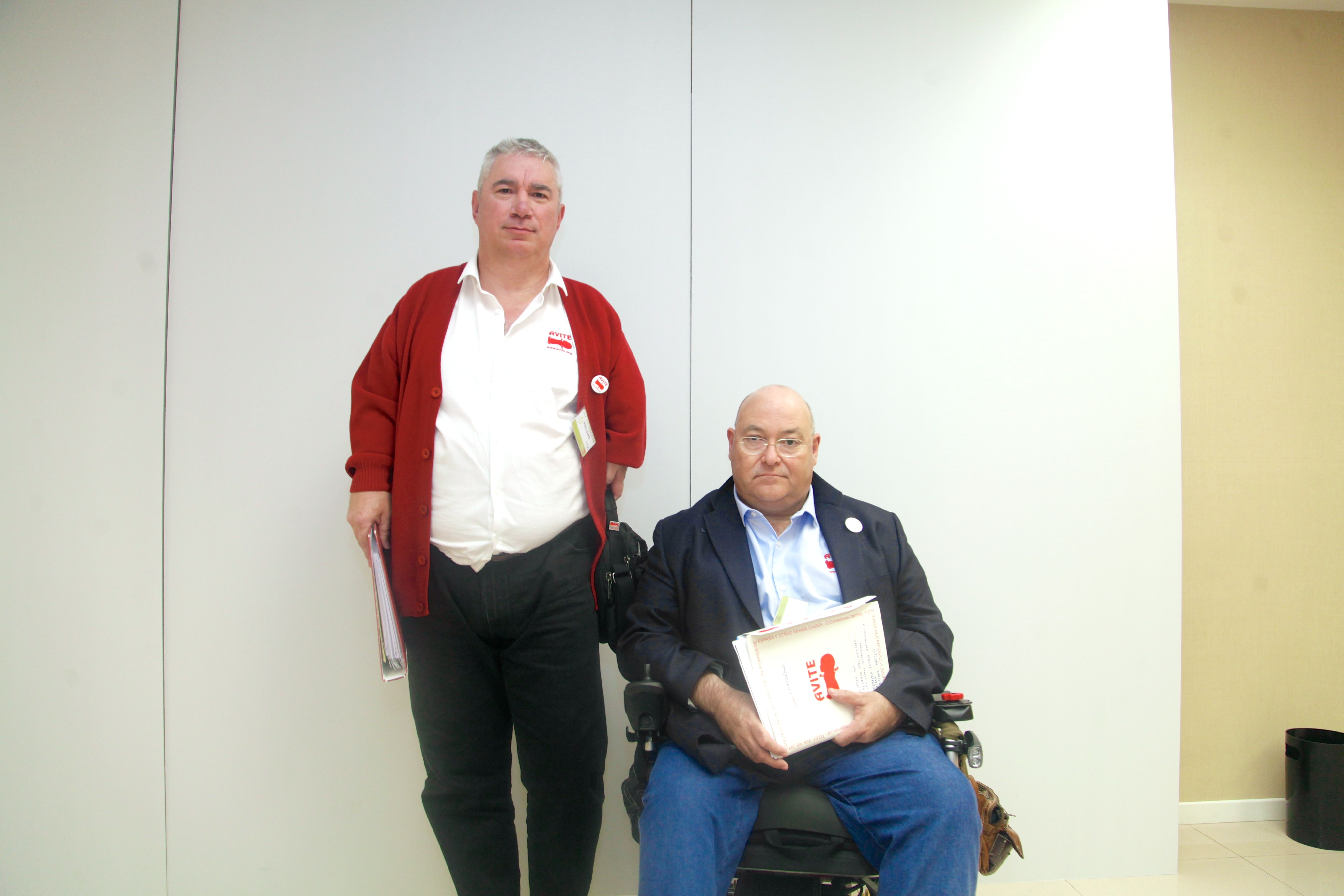 Las víctimas de la talidomida, con la mosca detrás de la oreja