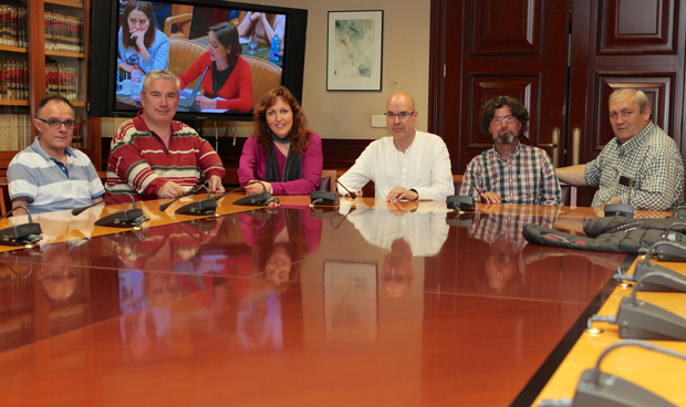 Las víctimas de la talidomida, recelosos ante la nueva legislatura