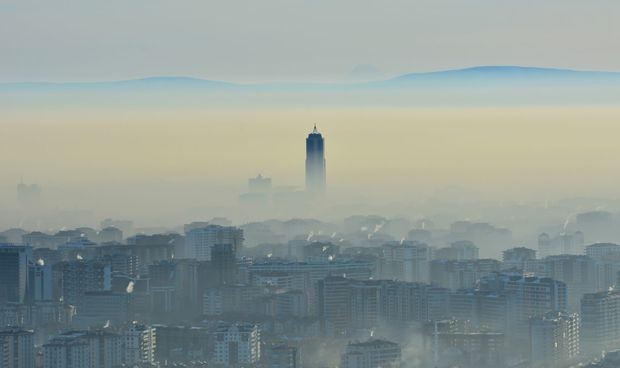 Ligan la contaminación ambiental en la infancia y la esquizofrenia