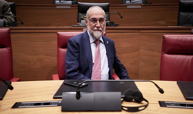 Fernando Domínguez, consejero de Salud de Navarra, sobre las listas de espera