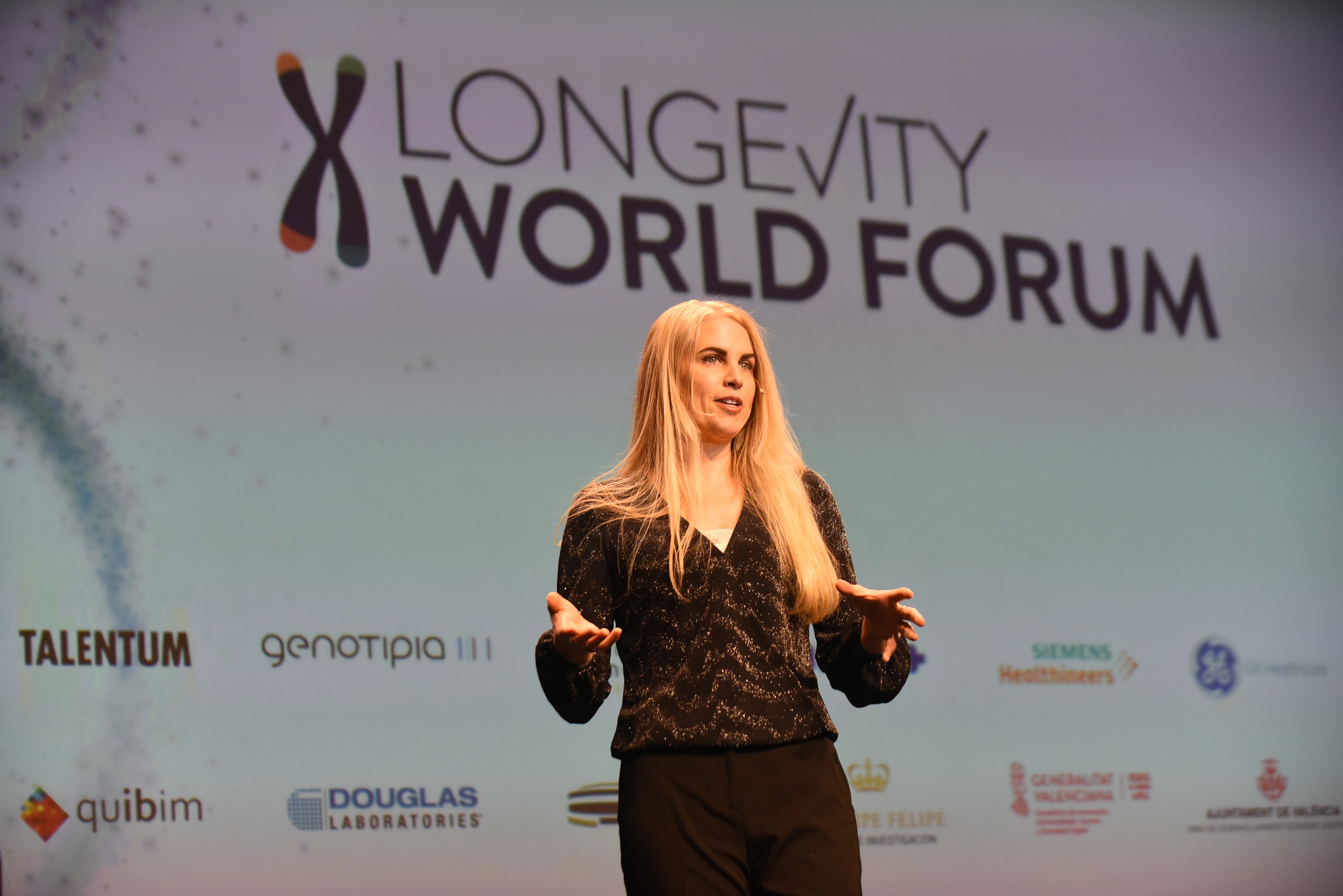 Liz Parrish: "Las terapias génicas son claves para aumentar la longevidad"