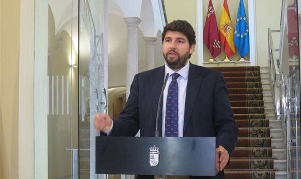 López Miras y los médicos denunciantes: "Ya les archivaron otras denuncias"