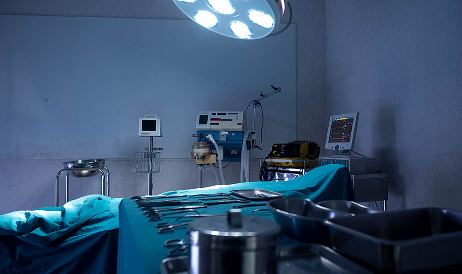 Los cirujanos plásticos valoran expulsar al acusado de violación en Murcia