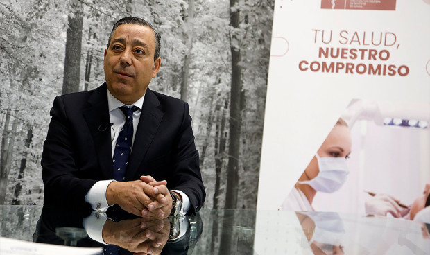  Óscar Castro, presidente del Consejo General de Dentistas. Plantea los tres motivos por los que deberían integrar esta nueva categoría profesional