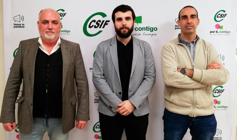 Rodolfo Rodríguez, responsable de Formación de CSIF; Guillermo Vera, presidente de la Asociación EIR; y Juan Pedro Ruiz, responsable de Sanidad de CSIF en Málaga. 
