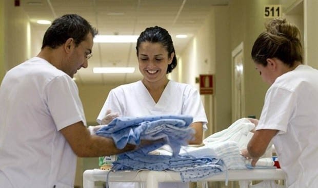 Universidad película Romper Plantillas con enfermeras extranjeras, más colaboración