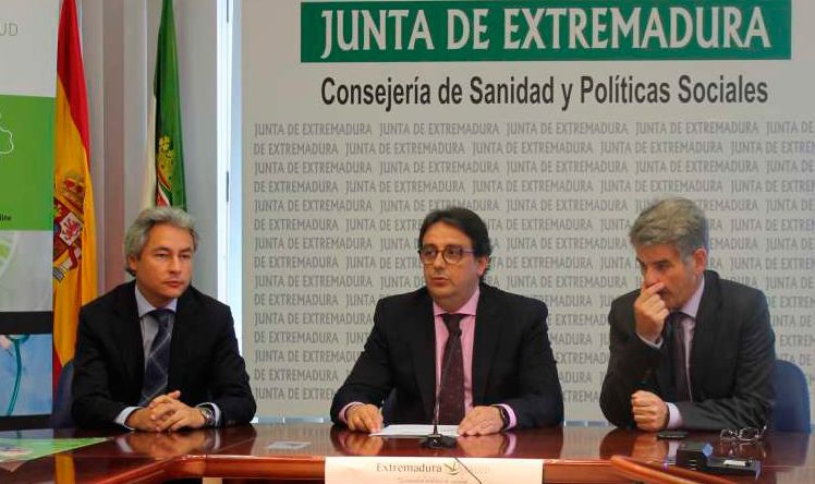 Los extremeños, pioneros en España en acceso online al historial clínico