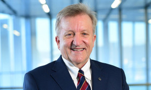 Los farmacéuticos diseñan su plan de solvencia y transformación hasta 2030