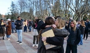 Familiares y amigos también se han convertido protagonistas en el día importante del examen MIR 2023. 