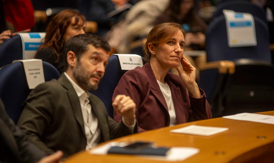 El Gobierno aprobará un real decreto para excluir ultraprocesados de los menús para niños y adolescentes