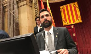 Los independentistas bloquean la devolución de la extra a los sanitarios