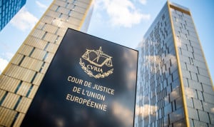 Sede del TJUE, que asesta un nuevo golpe contra la interinidad en la sanidad pública
