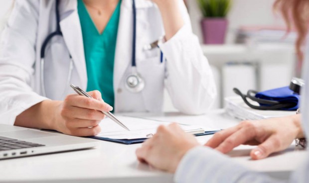 Los médicos de Baleares reiteran que "el tema lingüístico no es un problema" en el colectivo ni en la relación con pacientes.