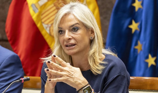  Esther Monzón, consejera de Sanidad de las Islas Canarias, promotora del V grado de carrera profesional médica