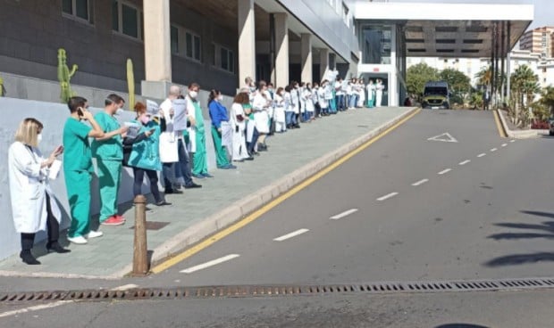 Los médicos canarios piden conocer las plazas de la Ley de interinos 