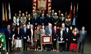 Los médicos cántabros reciben la Medalla de Oro de Santander