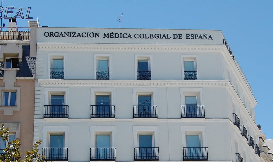 Sede de la Organización Médica Colegial, donde se han posicionado por la gestación subrogada.