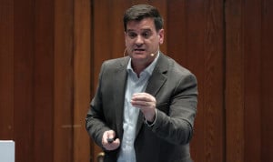  Tomás Zapata, asesor europeo en el área de Recursos Humanos de la OMS, lleva a Bruselas los cinco pilares de su plan laboral.