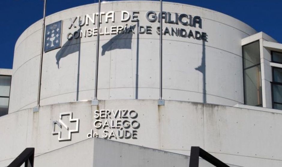 Los médicos gallegos otean a su nueva 'jefa'