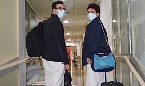 Los médicos ingresan 11.200 euros al año por actividades complementarias