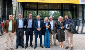 El comité de huelga negocia con Sanidad para poner fin a los paros.