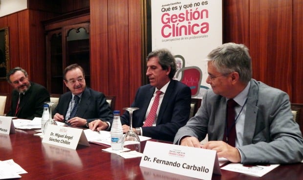 Los médicos quieren excluir a todo 'no sanitario' del mando de UGC en 2026