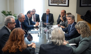 Los médicos trasladan al PP sus demandas por unas "condiciones adecuadas"