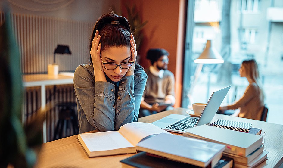 Los MIR apuran los días de estudio con el riesgo de "desborde" psicológico