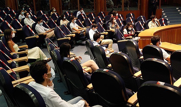 Los MIR, en guerra por una elección de plazas presencial