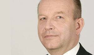 Los MIR polacos abandonan la huelga de hambre pero no harán horas extra