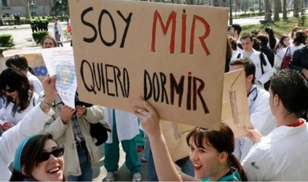 Los MIR preparan un 'verano caliente' de protestas para un Estatuto Médico