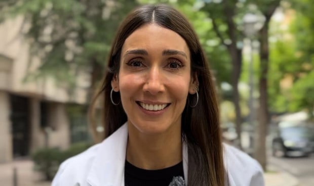  Sheila Justo, vicepresidenta de Amyts habla de la figura de los nuevos MIR ante la ley. 